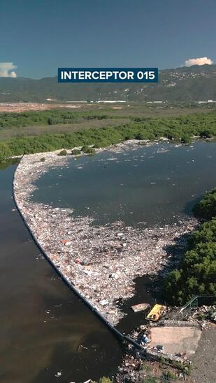Jamaïque: les barrières anti-déchets de nouveau opérationnelles après le passage du cyclone Melissa #v @TheOceanCleanup