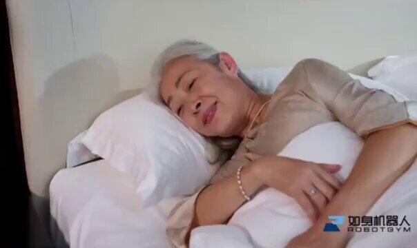 Un robot intelligent de soins aux personnes âgées développé par Shanghai RobotGym #v @AsiaNews_FR